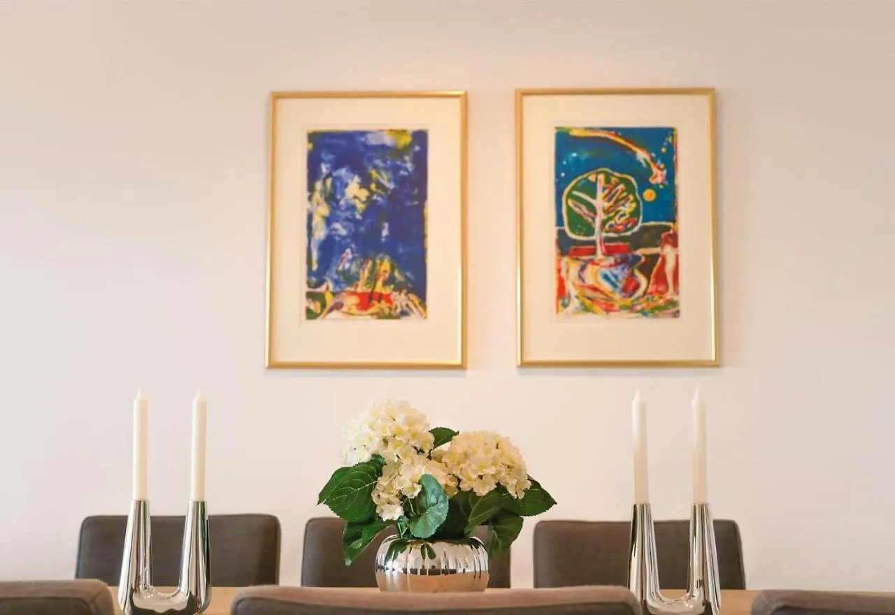 Fabulous Apartment In Elviria Hills Marbella