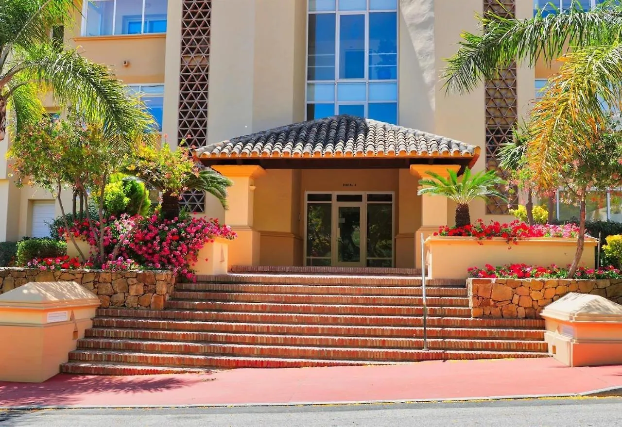 Fabulous Apartment In Elviria Hills Marbella 0*,