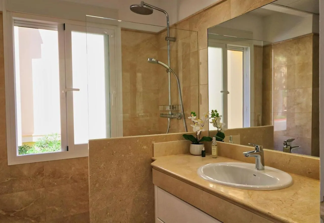 Fabulous Apartment In Elviria Hills Marbella